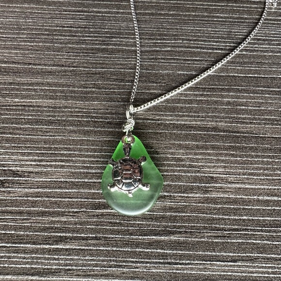 Sea glass necklace - Picture 9 of 9